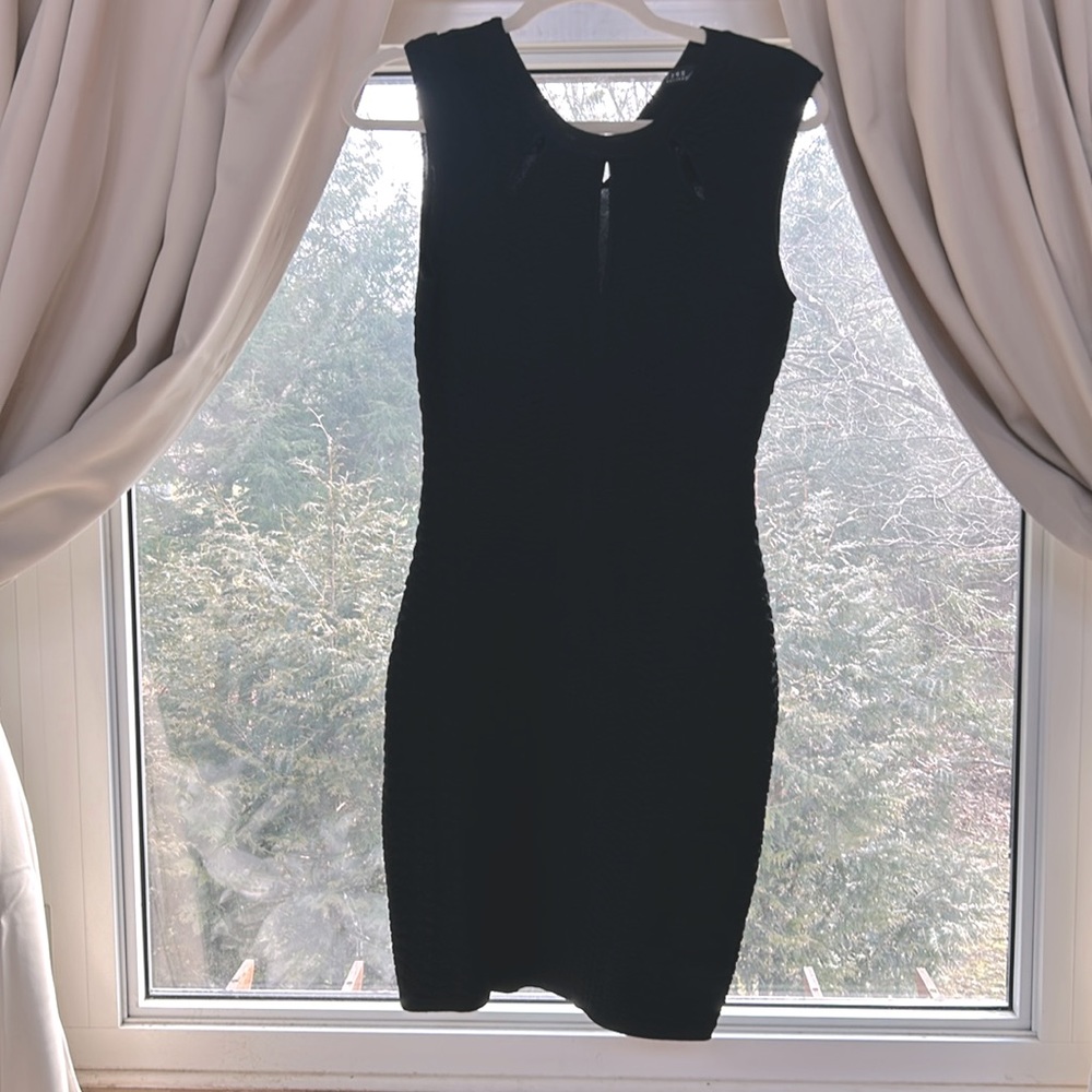 Black dress size 8 GUESS